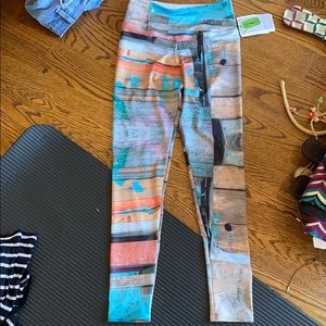 Inspire Active Wear Leggings NWT Sz S